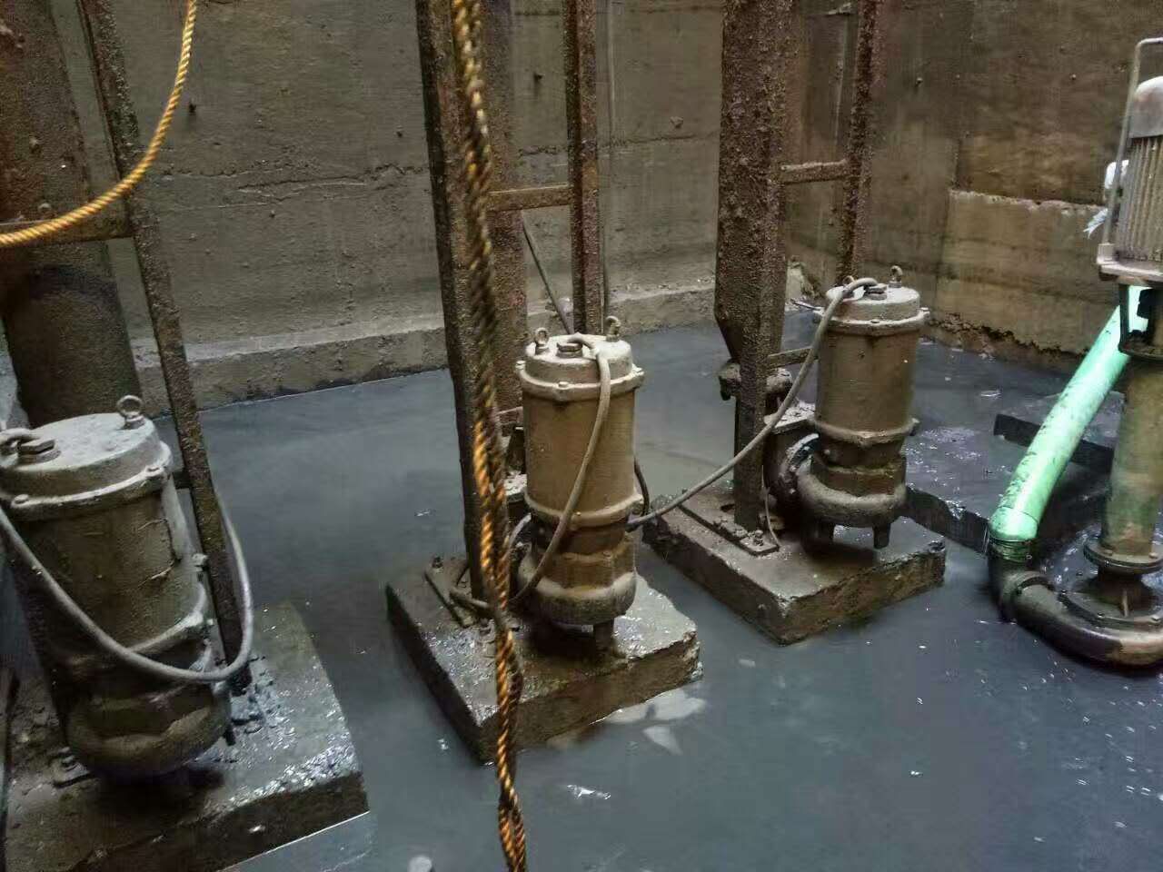 历下污水池清理